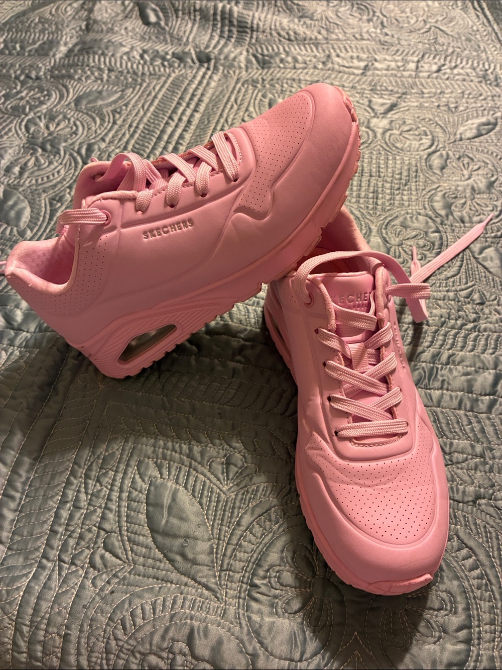 Skechers Women's Pink UNO 'Night  Shade' sneakers/tennis shoes
